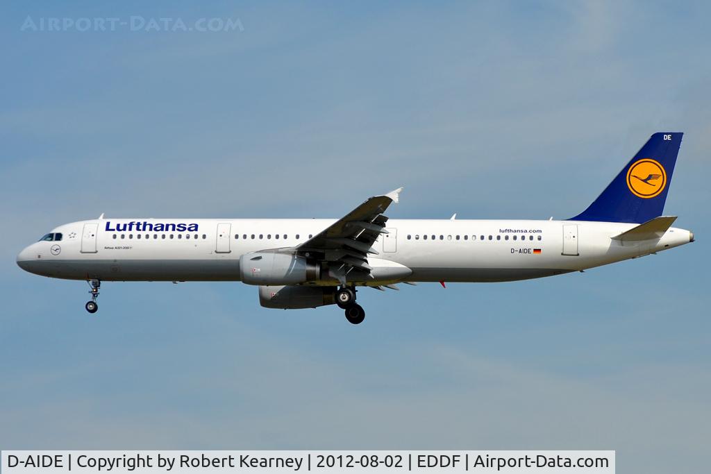 D-AIDE, 2011 Airbus A321-231 C/N 4607, On short finals for r/w 25L