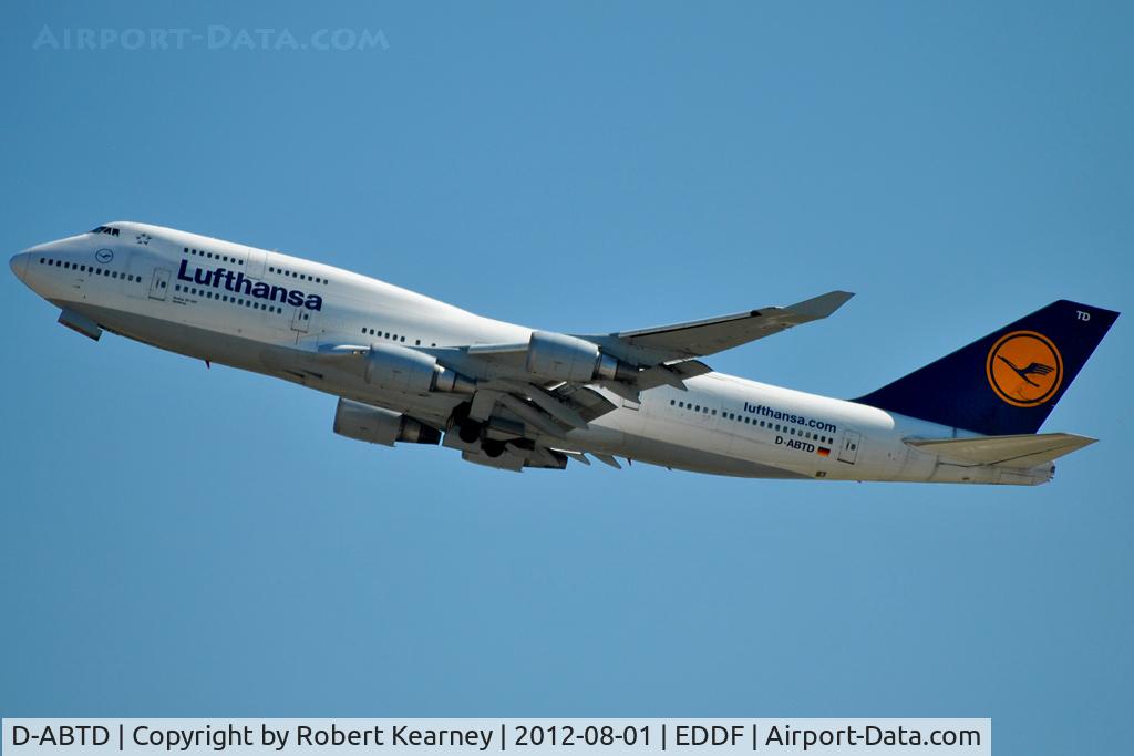 D-ABTD, 1990 Boeing 747-430M C/N 24715, Climbing off r/w 07L