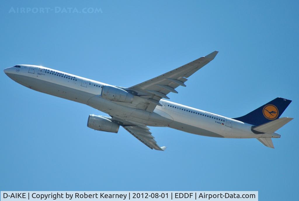D-AIKE, 2004 Airbus A330-343X C/N 636, Climbing off r/w 07L