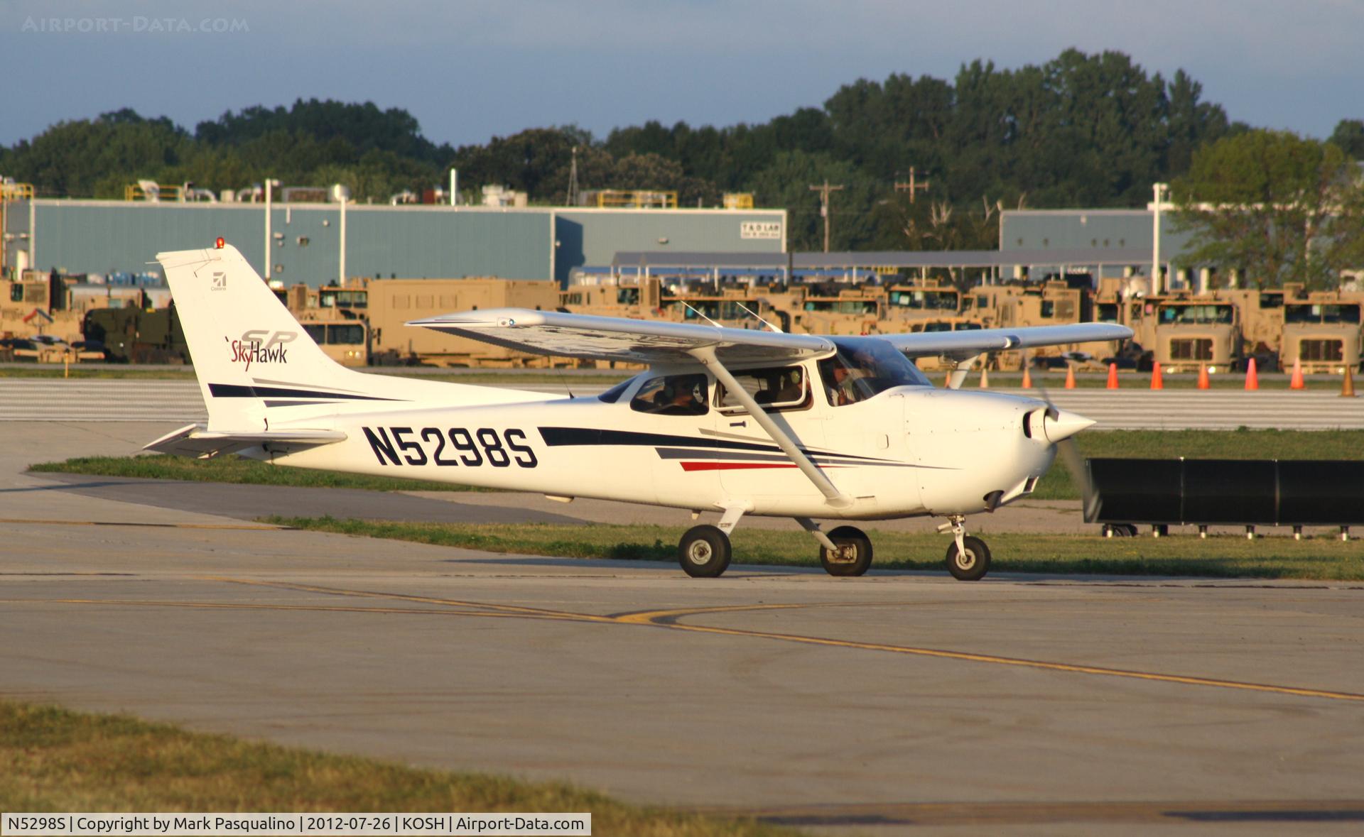 N5298S, 2002 Cessna 172S C/N 172S9246, Cessna 172S