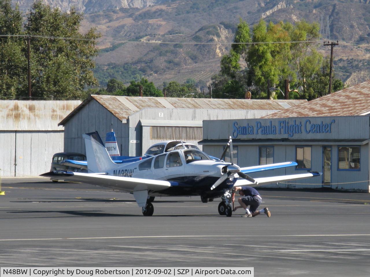 N48BW, 1975 Beech F33A Bonanza C/N CE-582, 1975 Beech F33A BONANZA, Continental IO-520-B 285 Hp, on transient line