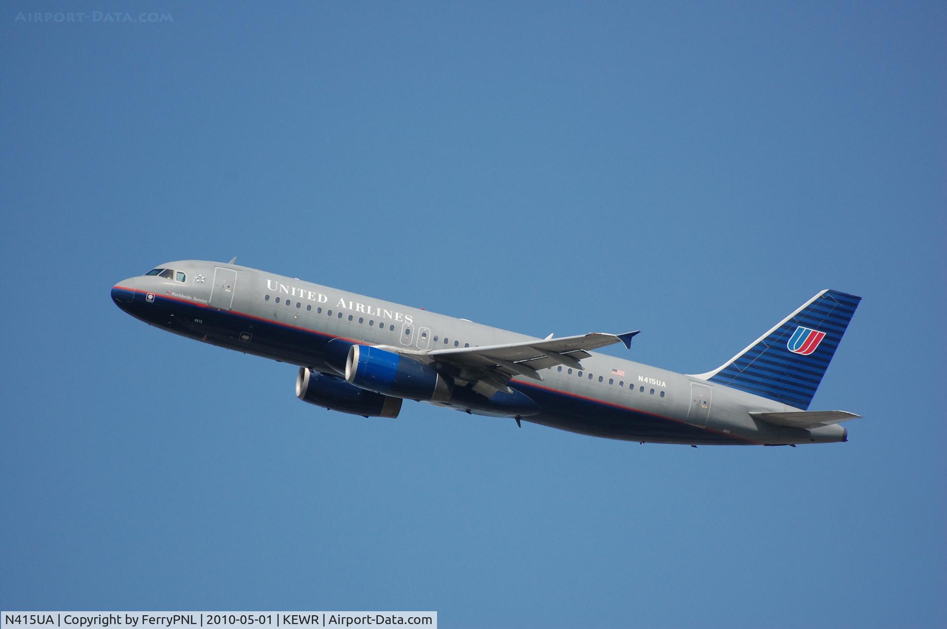 N415UA, 1994 Airbus A320-232 C/N 475, EWR take-off