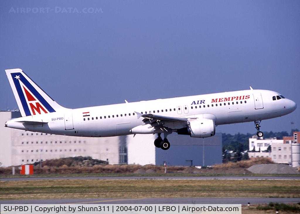 SU-PBD, Airbus A320-211 C/N 026, Landing rwy 32R
