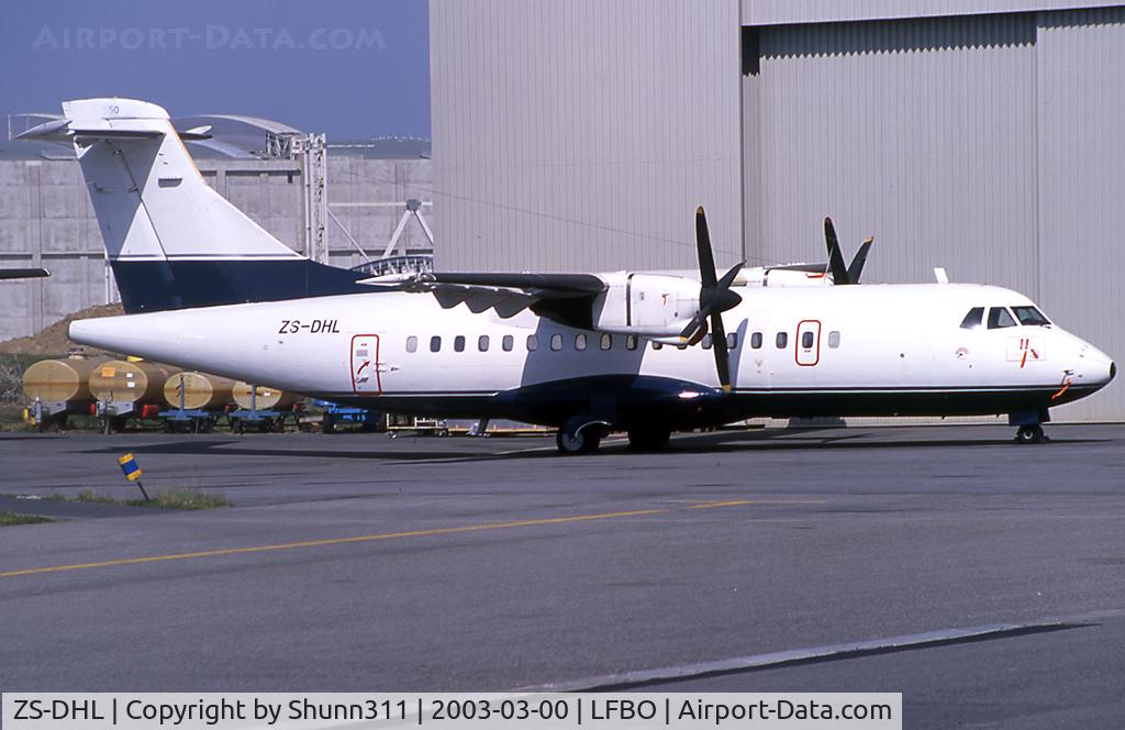 ZS-DHL, 1987 ATR 42-312 C/N 050, Parked...