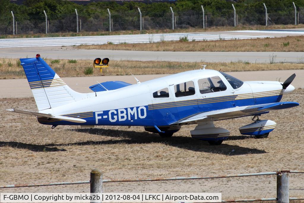 F-GBMO, Piper PA-28-181 Archer C/N 287990361, Parked. Crashed in march 2014