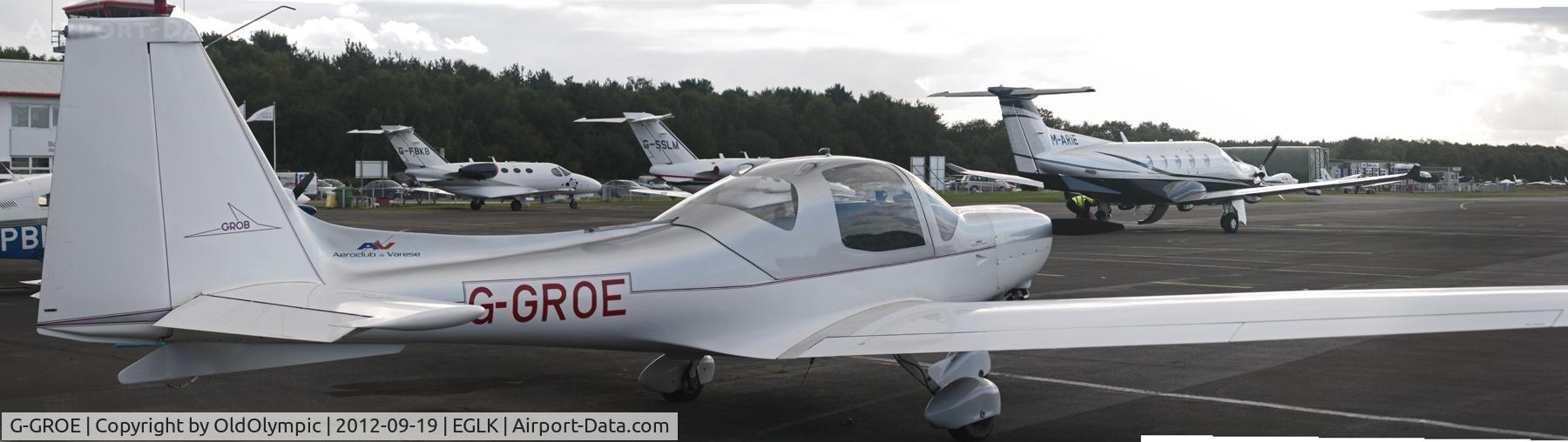 G-GROE, 1989 Grob G-115 C/N 8054, Panoramic shot during short groundstop