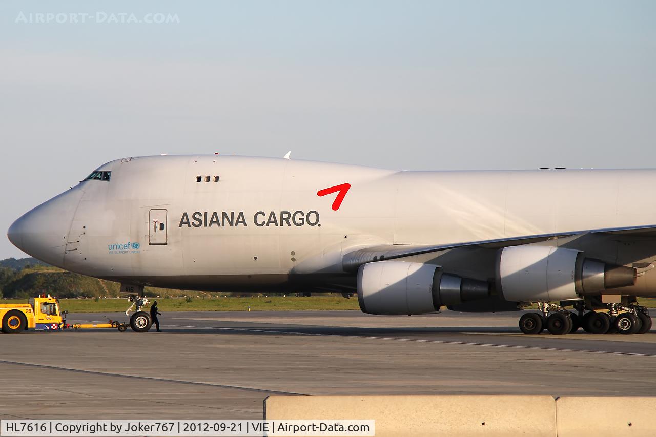 HL7616, 2004 Boeing 747-446F (SCD) C/N 33748, Asiana Cargo