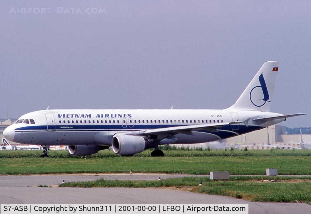 S7-ASB, Airbus A320-214 C/N 0594, Taxiing holding point rwy 32R after maintenance @ LFIO