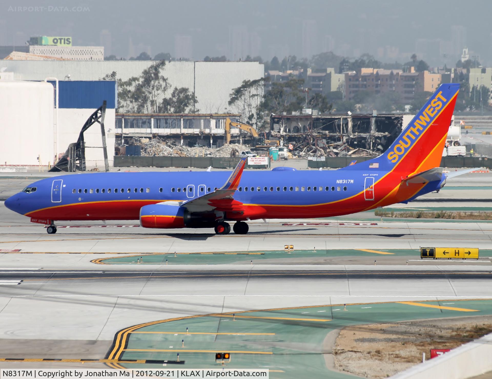 N8317M, 2012 Boeing 737-8H4 C/N 36992, First time seeing a SW 738