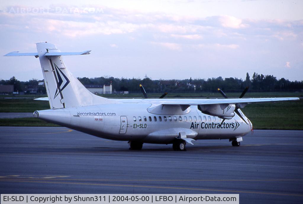 EI-SLD, 1985 ATR 42-312 C/N 005, Parked at the old Terminal...