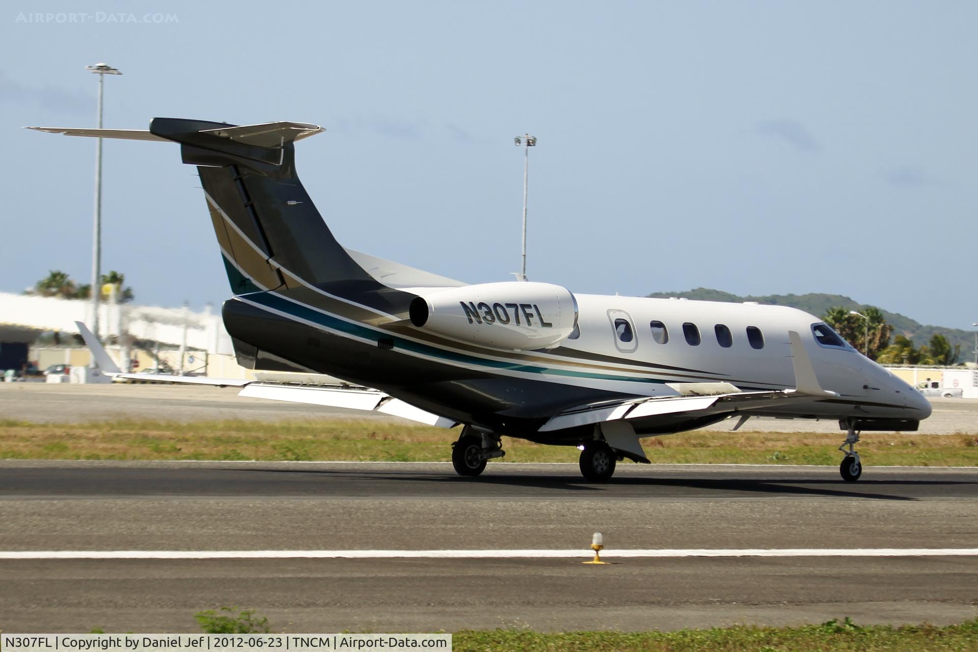 N307FL, 2011 Embraer EMB-505 Phenom 300 C/N 50500032, N307FL
