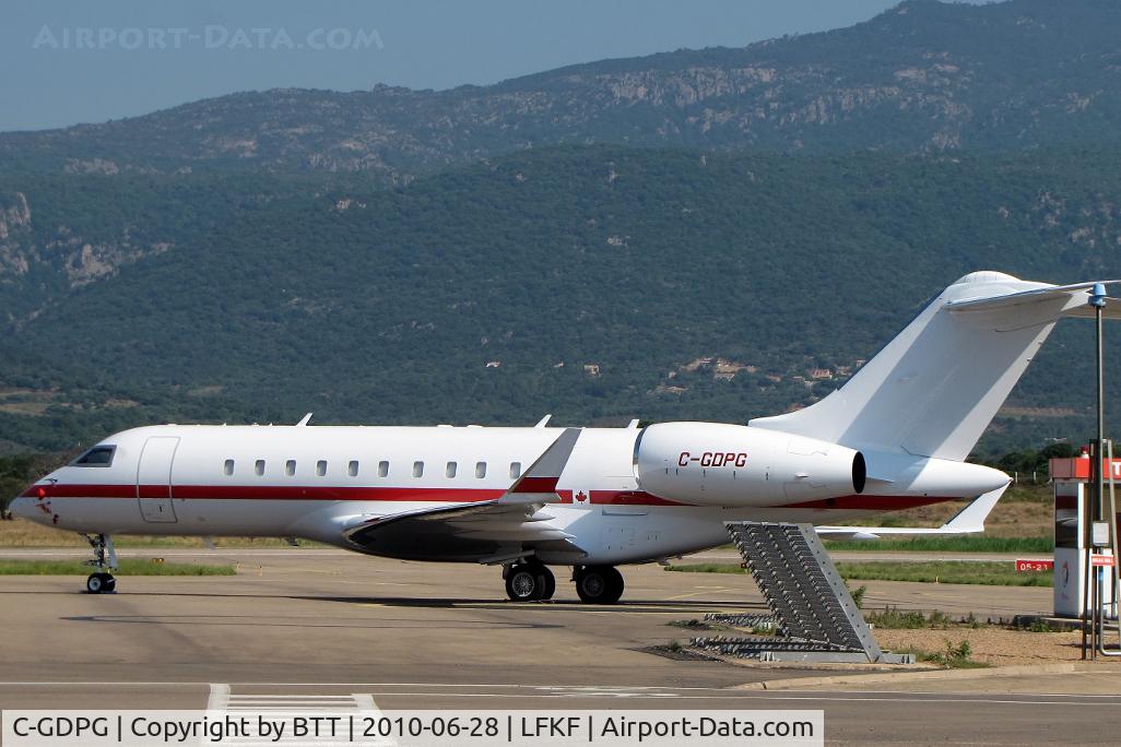 C-GDPG, 2005 Bombardier BD-700-1A11 Global 5000 C/N 9178, Parked