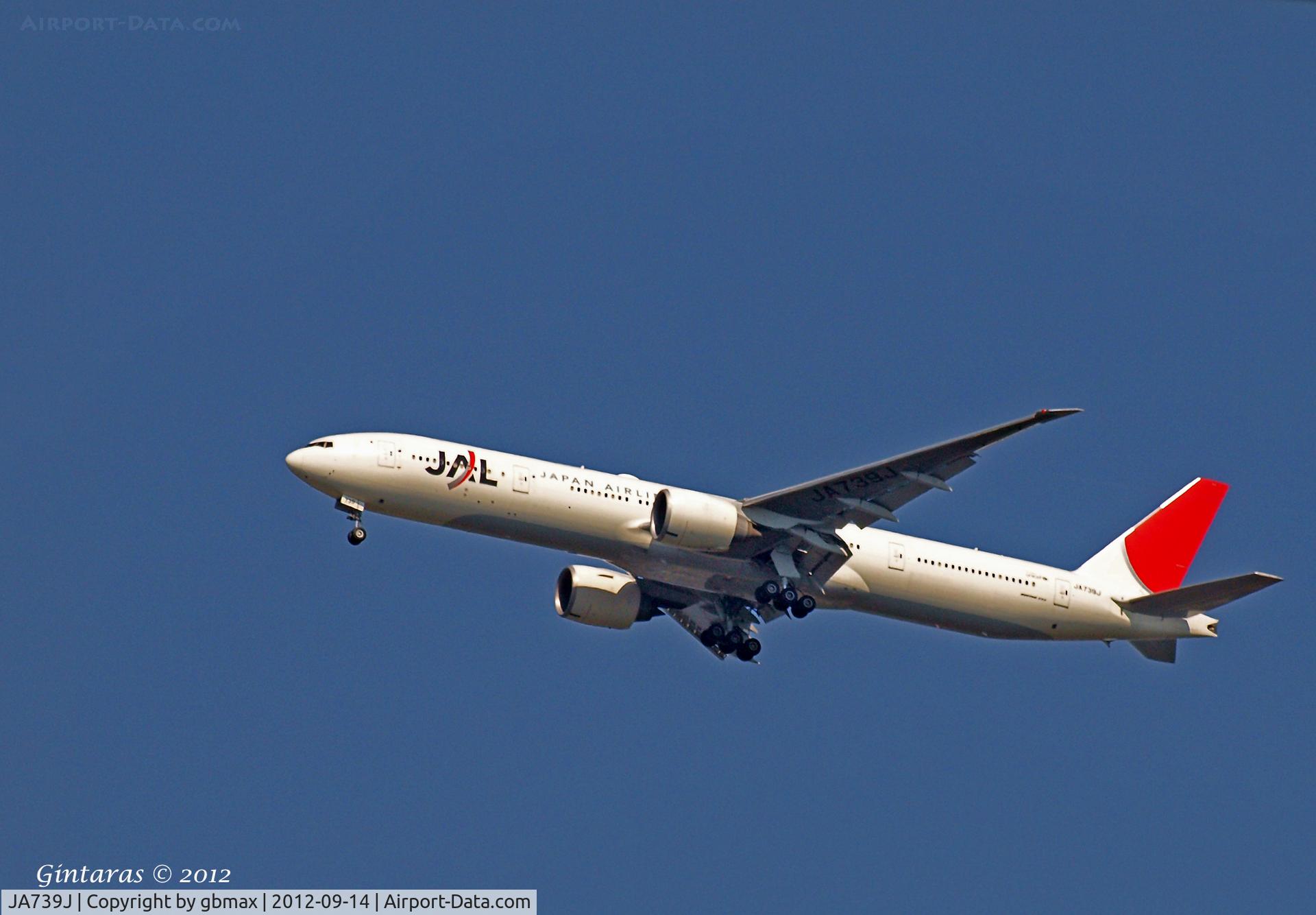 JA739J, 2008 Boeing 777-346/ER C/N 37437, On approach to JFK