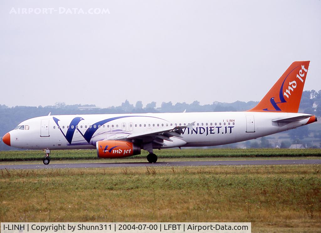 I-LINH, 1991 Airbus A320-231 C/N 163, Arriving rwy 20