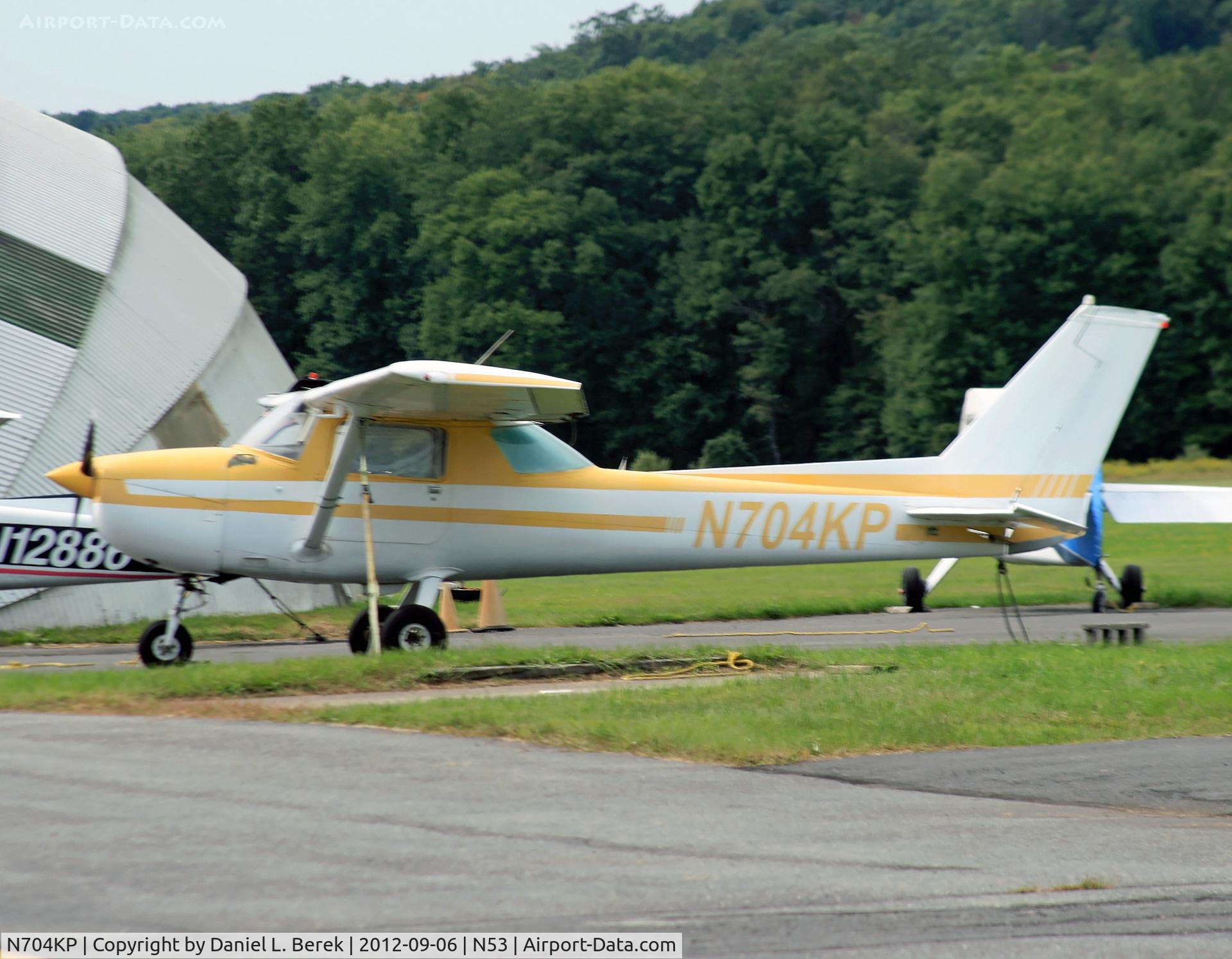 N704KP, 1976 Cessna 150M C/N 15078674, Nice old trainer spotted at Stroudsburg-Pocono airport.