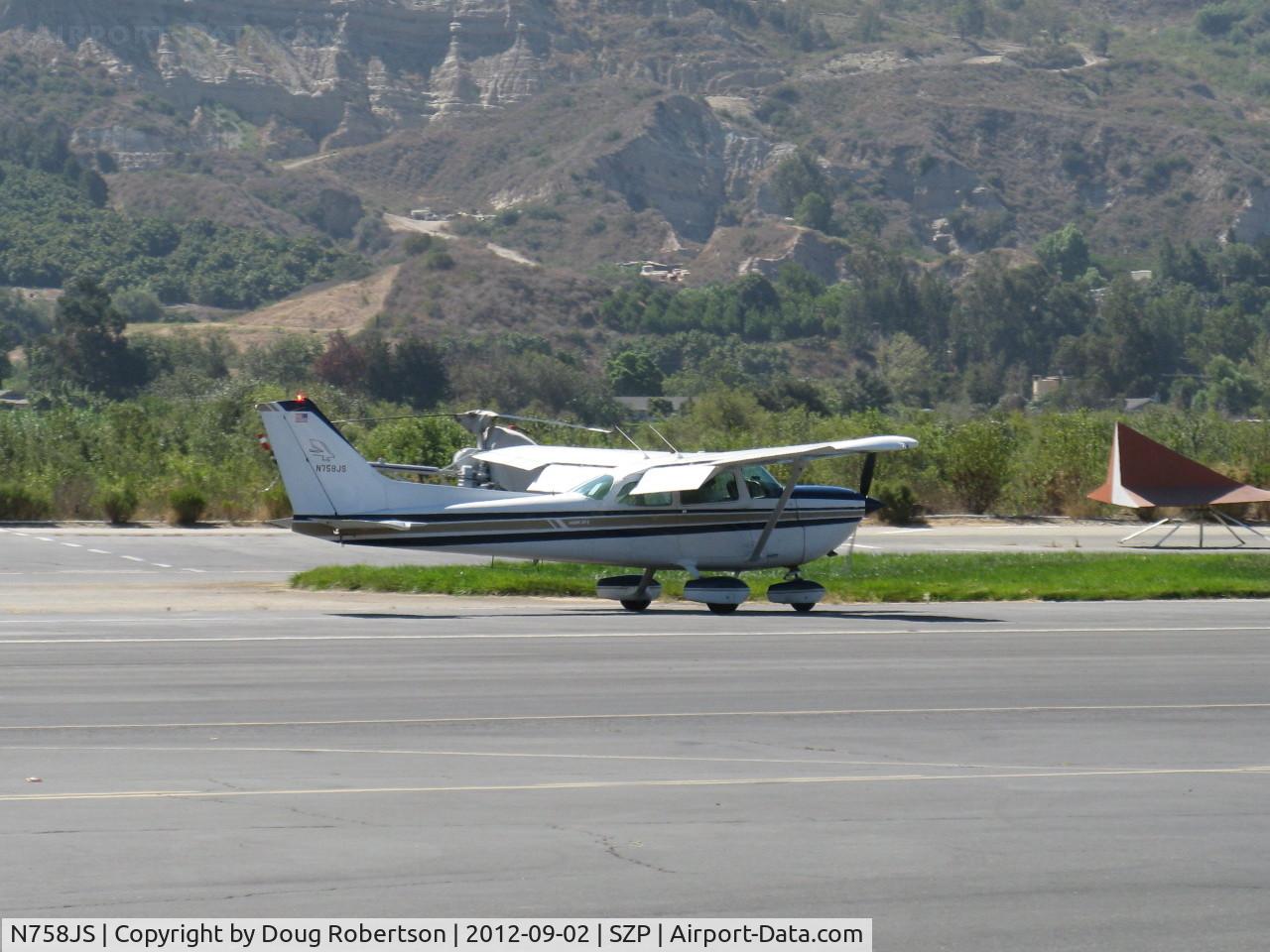 N758JS, 1979 Cessna R172K Hawk XP C/N R1723138, 1979 Cessna R172K HAWK XP II, Continental IO-360-K 195 Hp, CS prop, cowl flaps, 131 Knot (151 mph) cruise, landing roll Rwy 22
