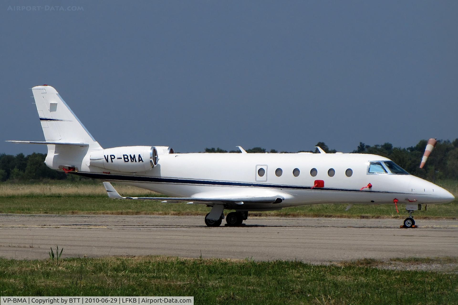 VP-BMA, 2007 Israel Aircraft Industries Gulfstream G150 C/N 228, departure rwy 34