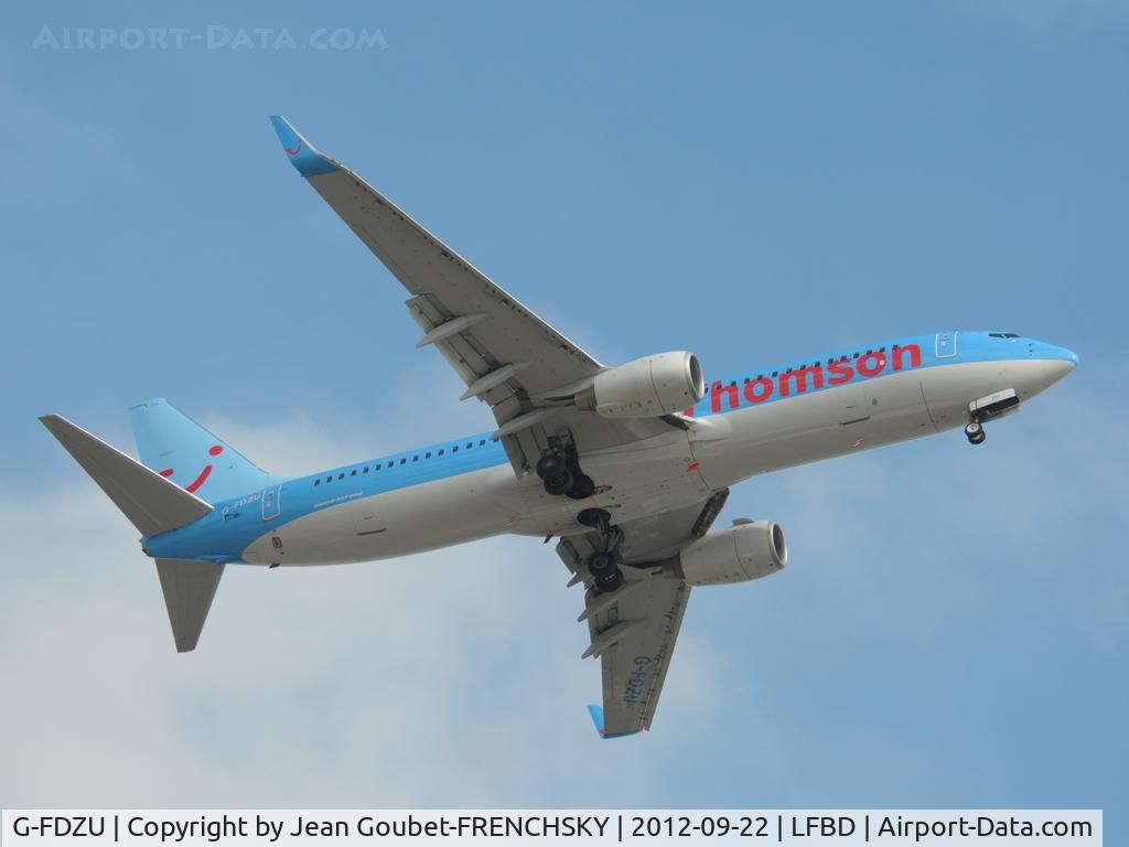 G-FDZU, 2011 Boeing 737-8K5 C/N 37253, TOM46B emergency landing, sqawk 7700E