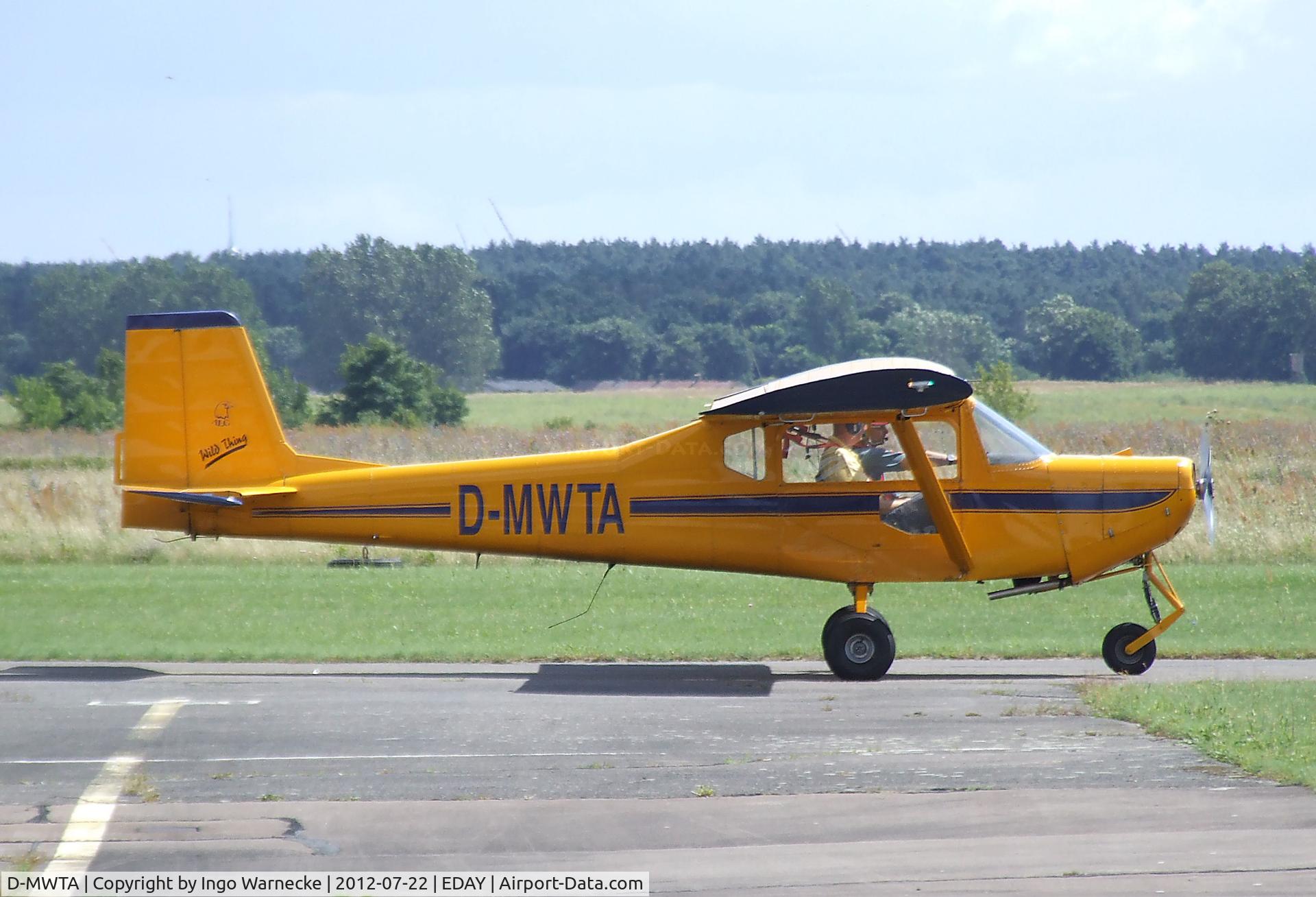 D-MWTA, Air Light Wild Thing C/N Not found D-MWTA, Ulbi WT 02 Wild Thing at Strausberg airfield