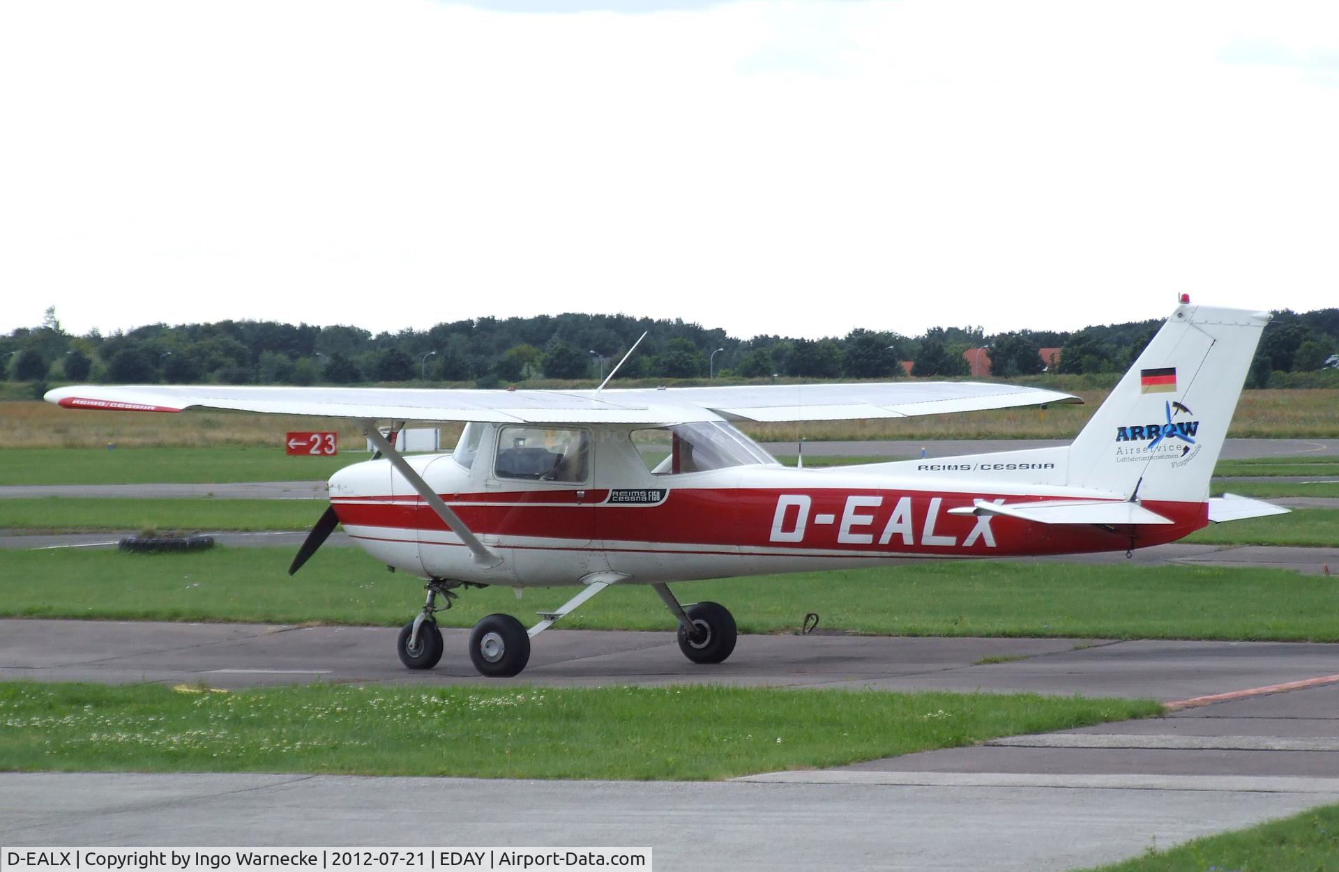 D-EALX, Cessna 150 C/N Not found, Cessna 150 at Strausberg airfield