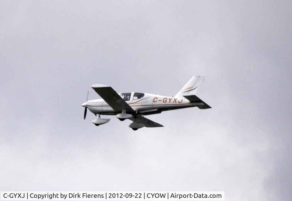 C-GYXJ, 1982 Socata TB-10 C/N 258, Fly by over rwy 25