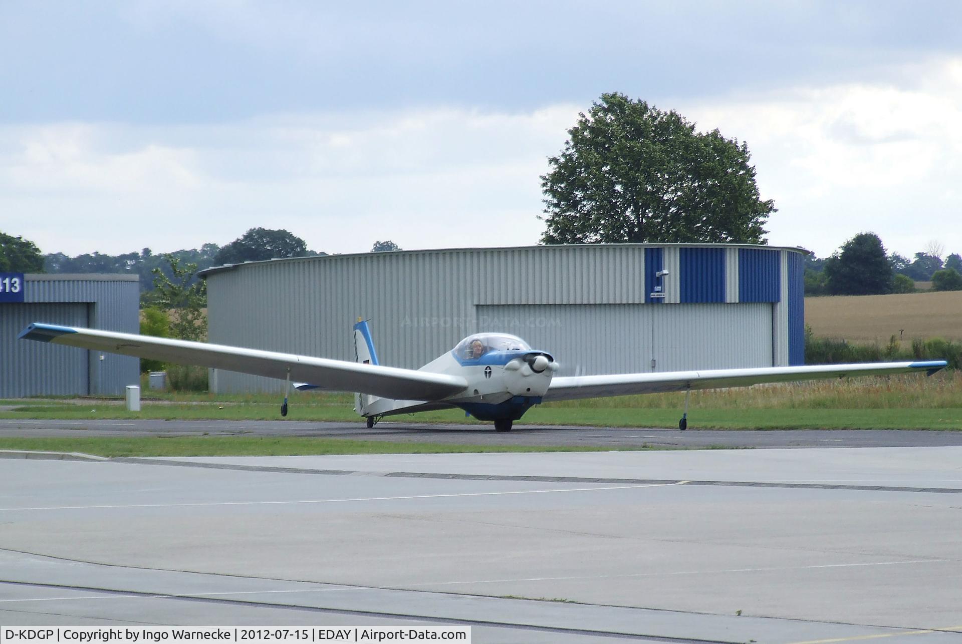 D-KDGP, Scheibe SF-25C Falke C/N 0000, Scheibe SF-25A Falke at Strausberg airfield