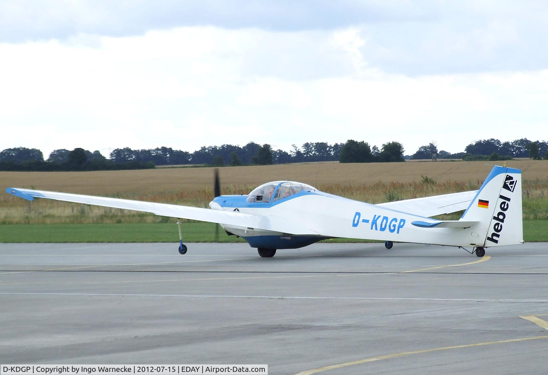 D-KDGP, Scheibe SF-25C Falke C/N 0000, Scheibe SF-25A Falke at Strausberg airfield