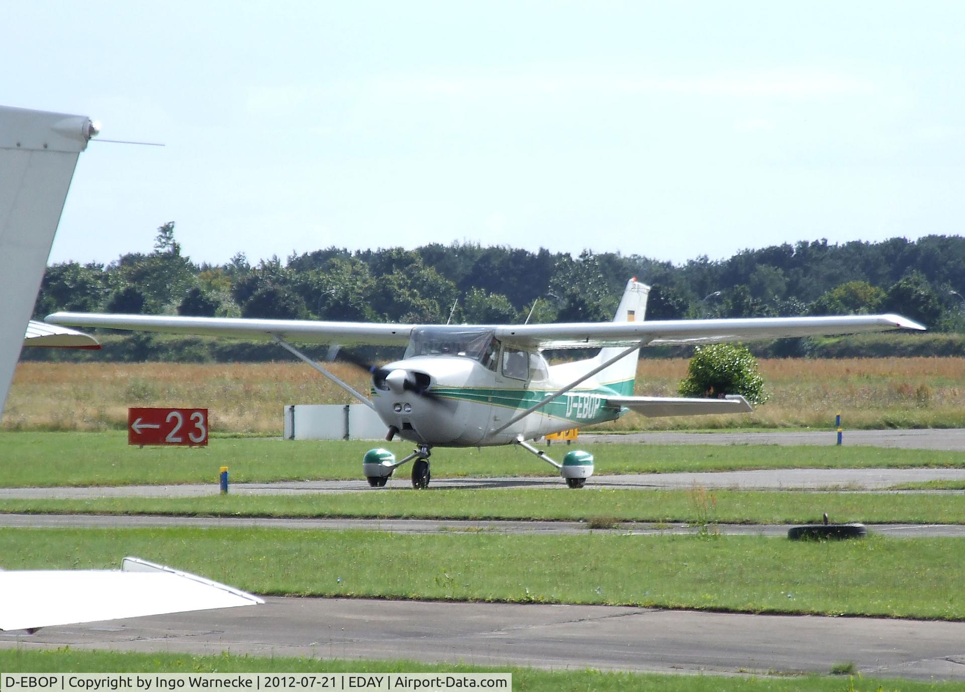 D-EBOP, Reims F172N Skyhawk C/N 1865, Cessna (Reims) F127N Skyhawk at Strausberg airfield