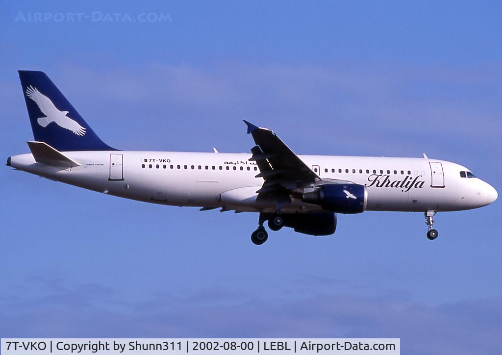 7T-VKO, 1989 Airbus A320-211 C/N 094, Landing rwy 25