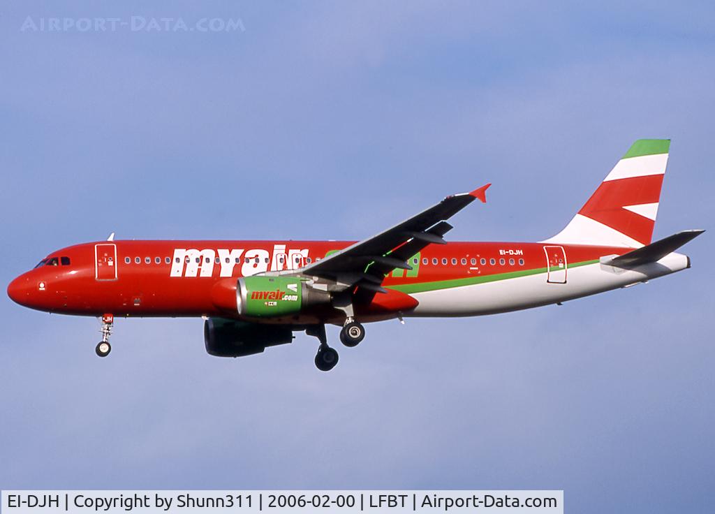 EI-DJH, 1998 Airbus A320-212 C/N 814, Landing rwy 20