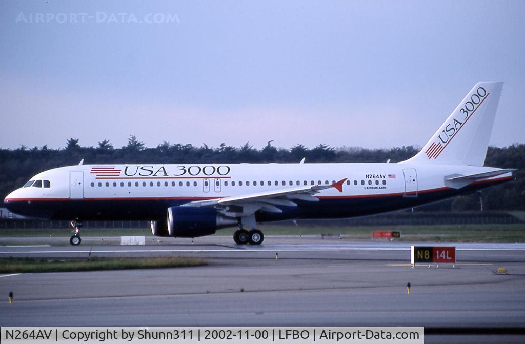 N264AV, 2002 Airbus A320-214 C/N 1867, Delivery day...