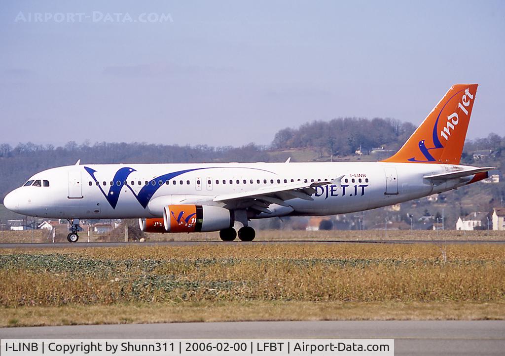 I-LINB, 1992 Airbus A320-231 C/N 363, Landing rwy 20 in old c/s