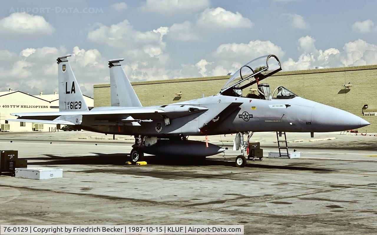 76-0129, 1976 McDonnell Douglas F-15B Eagle C/N 0227/B031, flightline at Luke AFB