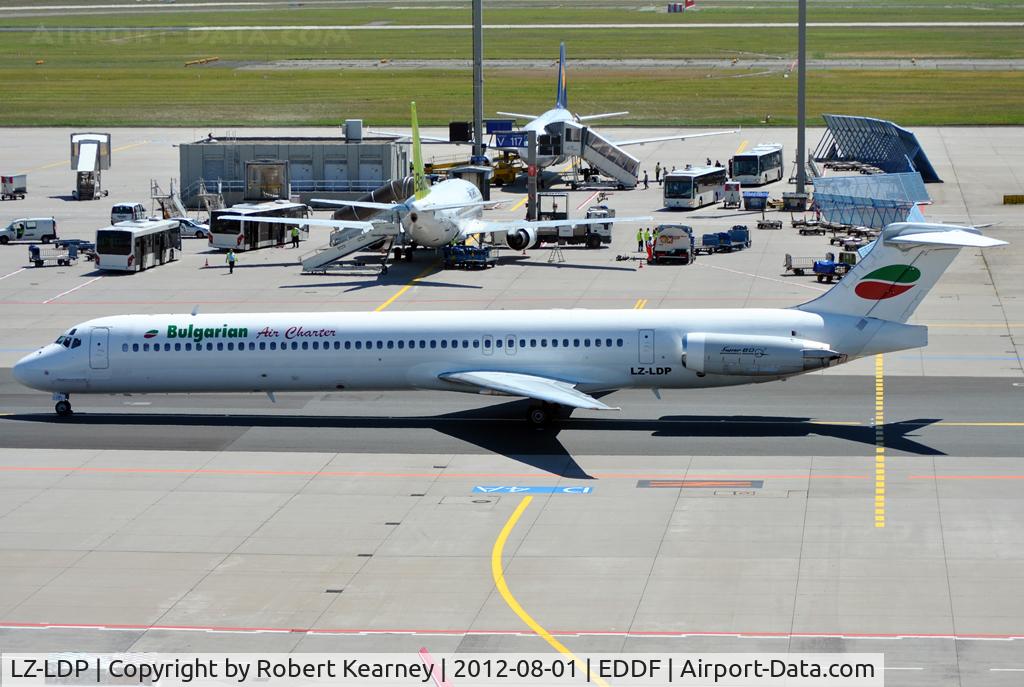 LZ-LDP, 1990 McDonnell Douglas MD-82 (DC-9-82) C/N 49973, Taxiing down to parking