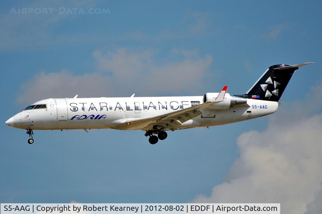 S5-AAG, 2000 Canadair CRJ-200LR (CL-600-2B19) C/N 7384, On short finals for r/w 25L