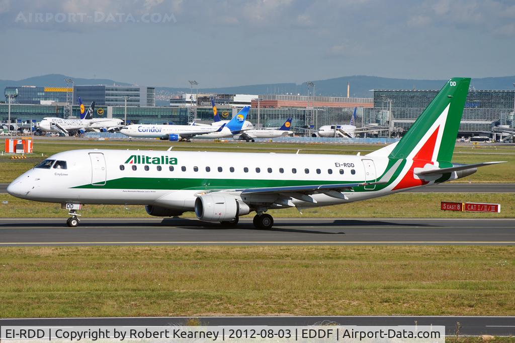 EI-RDD, 2013 Embraer 175LR (ERJ-170-200LR) C/N 17000334, Taxiing around for departure