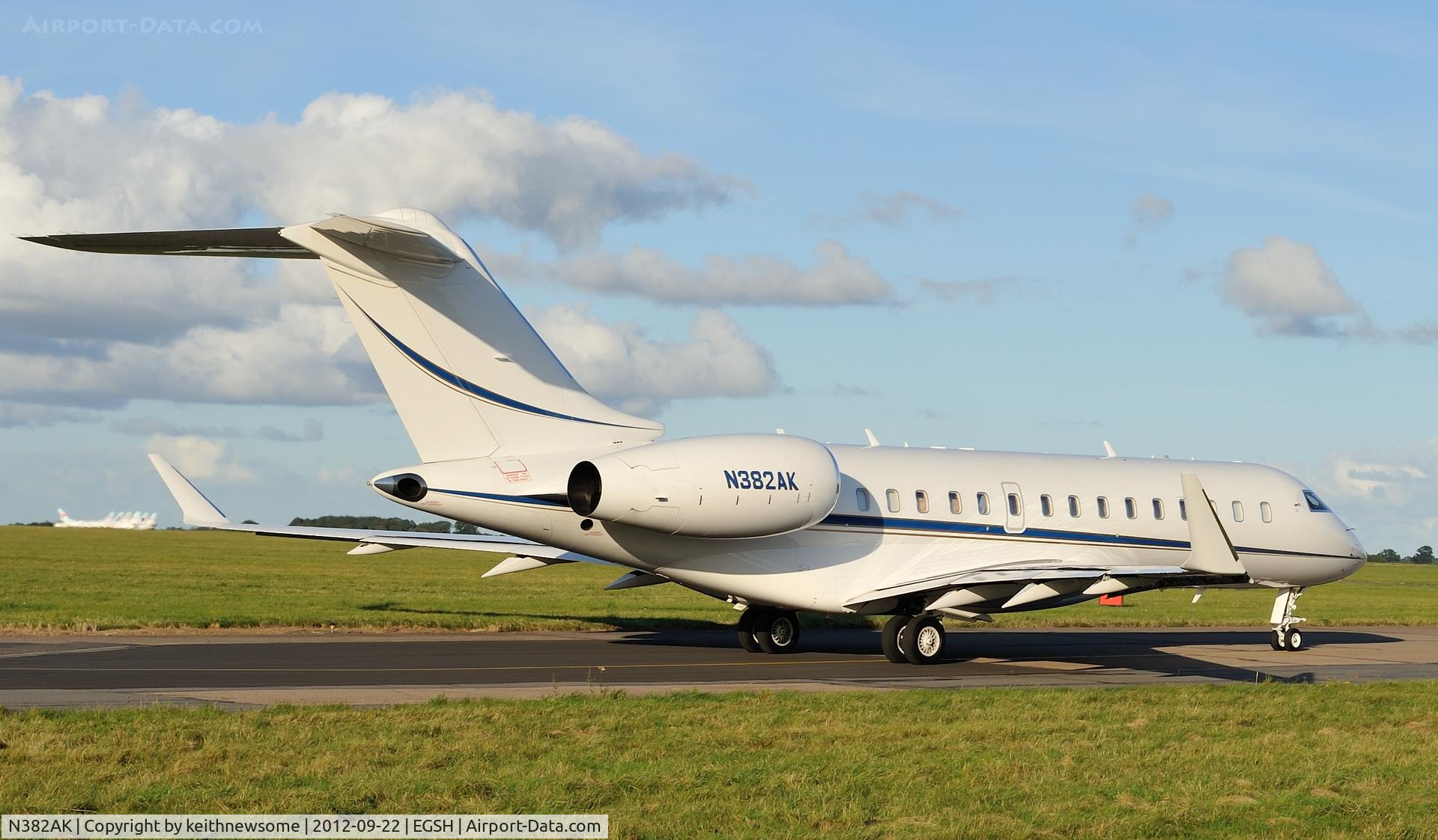 N382AK, 2005 Bombardier BD-700-1A10 Global Express XRS C/N 9181, Leaving in the early evening !