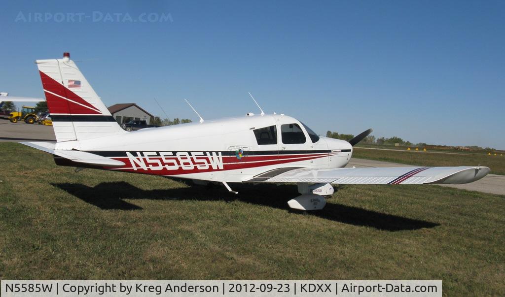 N5585W, 1962 Piper PA-28 C/N 28-665, 2012 Lac Qui Parle County Airport Fly-in