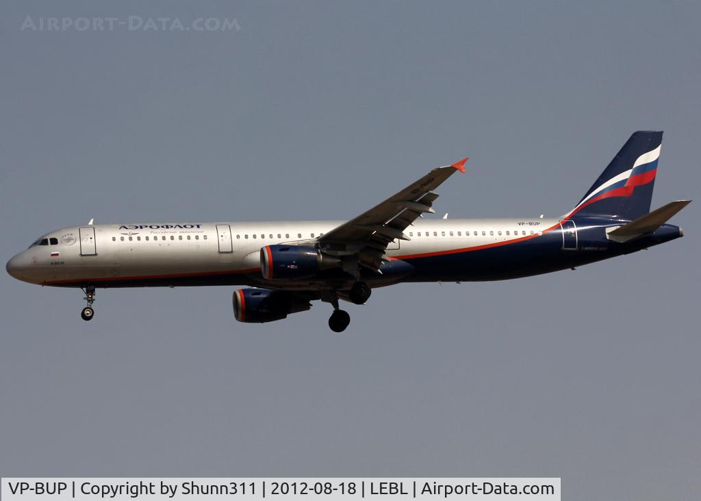 VP-BUP, 2007 Airbus A321-211 C/N 3334, Landing rwy 25R