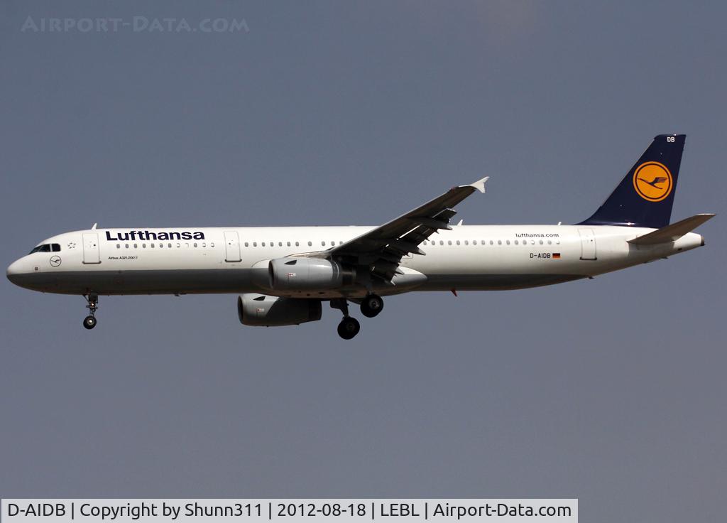D-AIDB, 2010 Airbus A321-231 C/N 4545, Landing rwy 25R