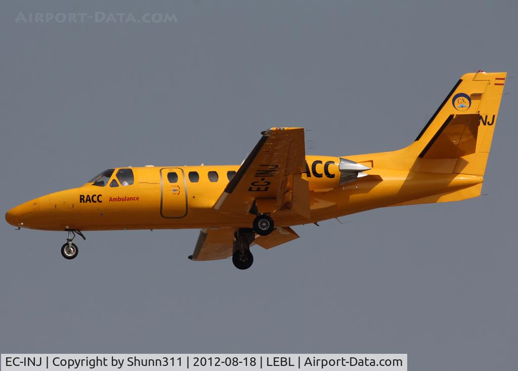 EC-INJ, Cessna 501 Citation I/SP C/N 501-0086, Landing rwy 25R