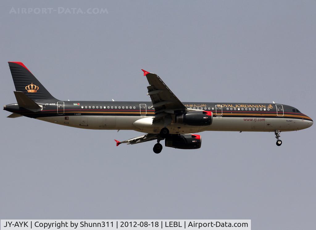 JY-AYK, 2008 Airbus A321-231 C/N 3522, Landing rwy 07L