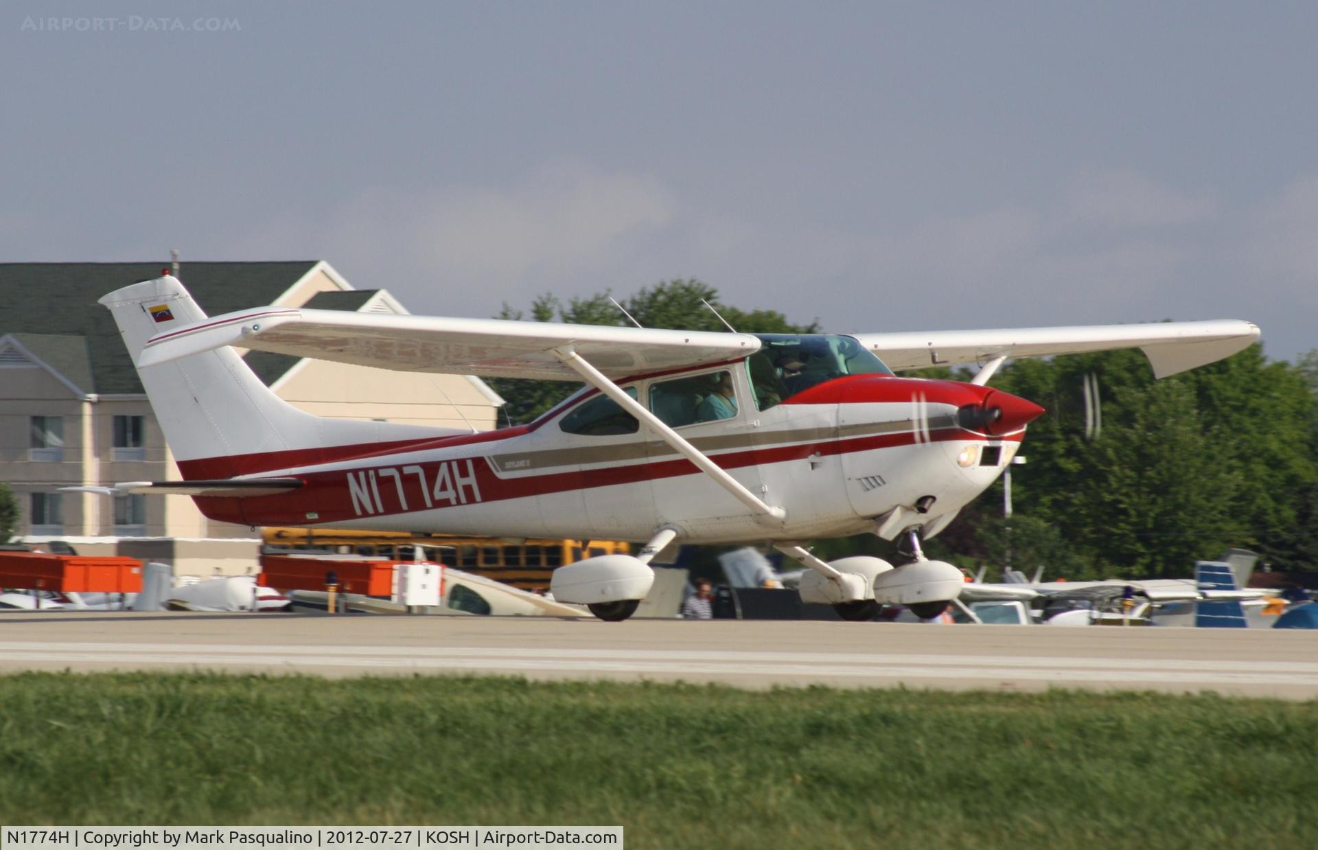 N1774H, 1980 Cessna 182Q Skylane C/N 18267507, Cessna 182Q