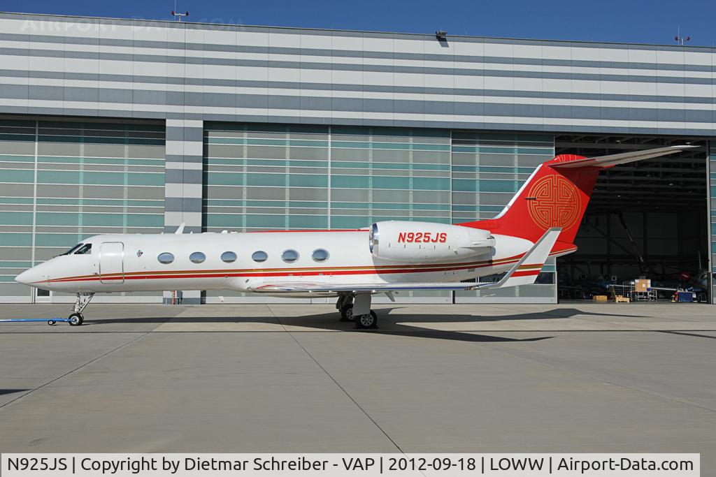 N925JS, 1995 Gulfstream Aerospace G-IV C/N 1269, Gulfstream 4