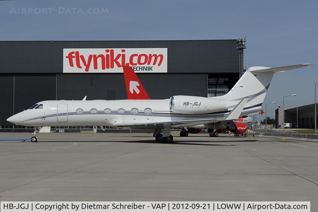 HB-JGJ, 2008 Gulfstream Aerospace GIV-X (G450) C/N 4122, Gulfstream 4