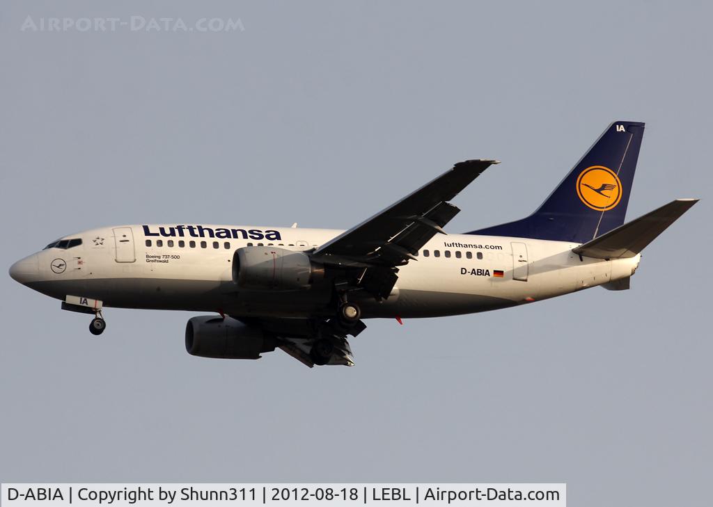 D-ABIA, 1990 Boeing 737-530 C/N 24815, Landing rwy 07L