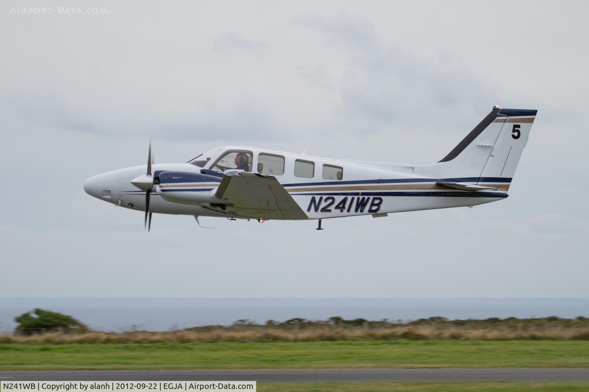 N241WB, Hawker Beechcraft Corp G58 Baron C/N TH-2246, Several competitors had completed their first lap of the race before the handicappers released the Baron