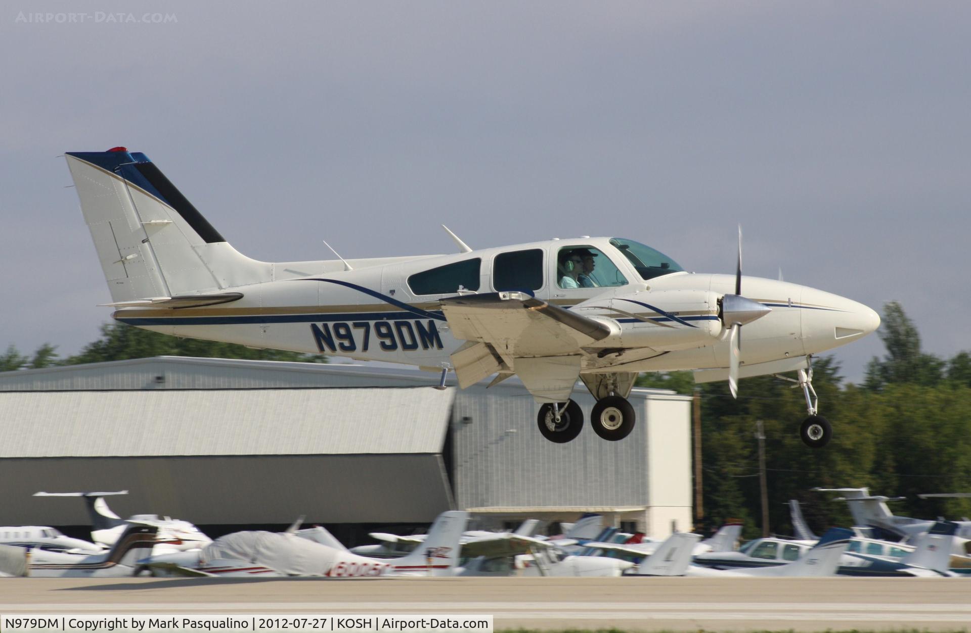 N979DM, 1978 Beech E-55 Baron C/N TE-1132, Beech E55