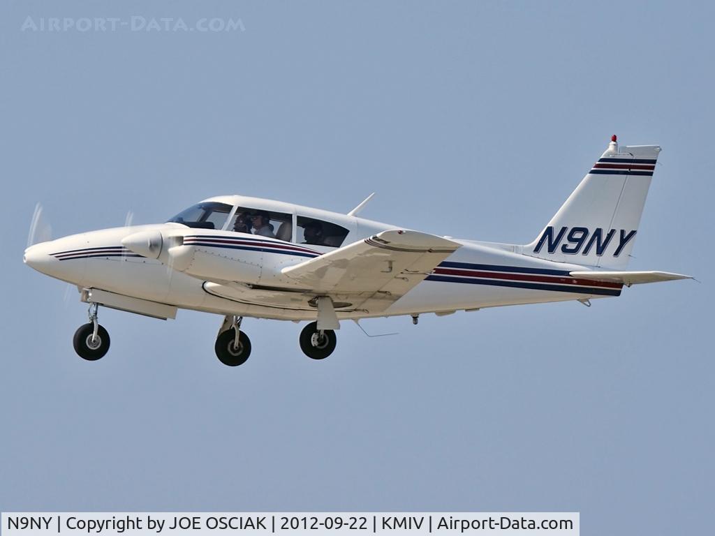 N9NY, 1965 Piper PA-30 Twin Comanche C/N 30-739, Leaving Millville