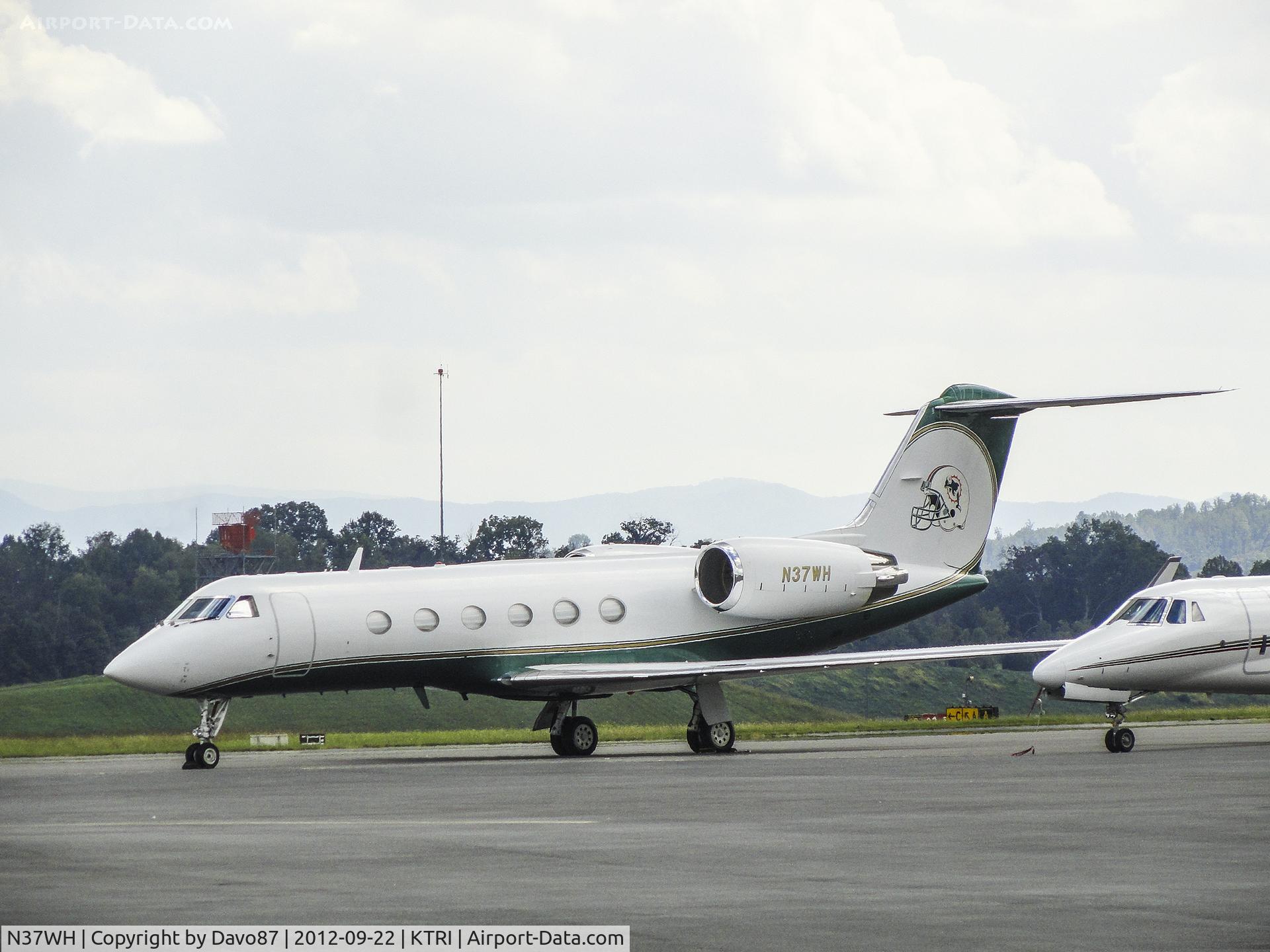 N37WH, 1994 Gulfstream Aerospace G-IV C/N 1243, Photographed at KTRI (Tri Cities Airport) on September 22, 2012.